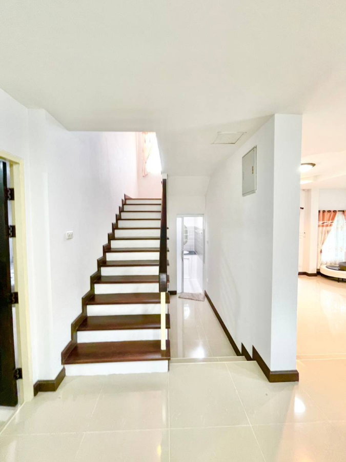รูป 🏡✨ ให้เช่าพูลวิลล่า 2 ชั้น พร้อมสระว่ายน้ำส่วนตัว ภายในโครงการ ✨🏡  A5-V0034 - รูปที่ 10/31