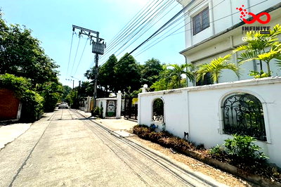 บ้านเดี่ยว ถนนสุขุมวิท : ขายบ้านเดี่ยว 2 ชั้น 201 ตรว. สุขุมวิท 93 ใกล้ BTS บางจาก/อ่อนนุช พระโขนง  