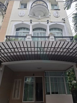 📌 ขายทาวน์โฮม โครงการ เดอะ เมทโทร พระราม 9 3 ชั้น 3 ห้องนอน 3 ห้องน้ำ