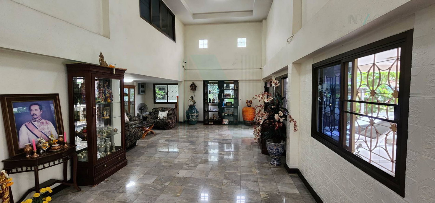 รูป 📌 ขายบ้านเดี่ยว โครงการ บ้านศิรินทร์เฮ้าส์ 5 3 ชั้น 5 ห้องนอน 5 ห้องน้ำ - รูปที่ 4/8