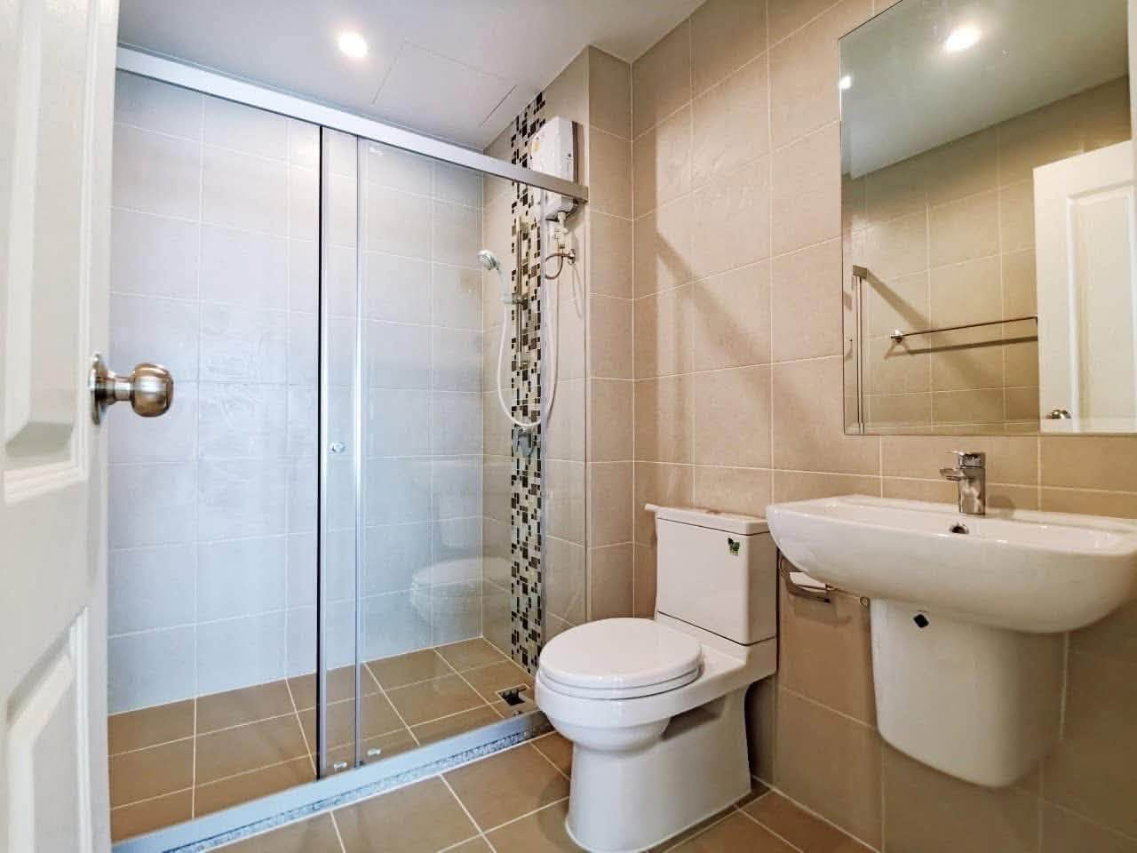 picture Code: 26KJ4260 for rent Supalai Veranda Rama 9 🔥🔥 Line ID: @kjcondo (with @)🔥🔥 - 6/11