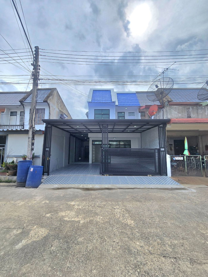 รูป หมู่บ้านอยู่เจริญ1 หลังมุม คลอง4 ถนนพระองค์เจ้าสาย ถนนไสวประชาราษฎร์ ตำบลบึงยี่โถ ธัญบุรี  ปทุมธานี ทาวน์เฮ้าส์ รีโนเวทใหม่ทั้งหลัง  พร้อมอยู่ - รูปที่ 2/31