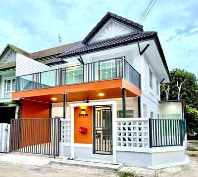 ขายทาวน์โฮม : บ้านสวย หลังมุม ใกล้เซ็นทรัล เวสเกต  #หมู่บ้านพฤกษา 18  บางใหญ่  ทาวน์เฮ้าส์ 3 ห้องนอน  ใกล้ MRT สถานีบางใหญ่