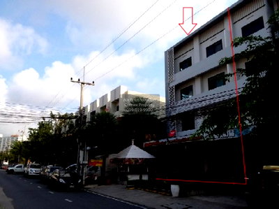 Shophouses for sale Kasetsart University Si Racha Campus : For Sale Commercial Building , Golden Center , Thung Sukhla , Si Racha , Chon Buri , CX-156316 ✅ Live chat with us ADD LINE @connexproperty ✅