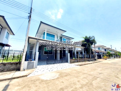 บ้านเดี่ยวให้เช่า : ให้เช่าบ้านเดี่ยว 2 ชั้น รังสิต-คลองสาม บ้านหลังใหญ่ 59.4 ตร.วา พร้อมเฟอร์ มีสวนข้างบ้าน | ฉัตรหลวง 14 รังสิต-คลองสาม