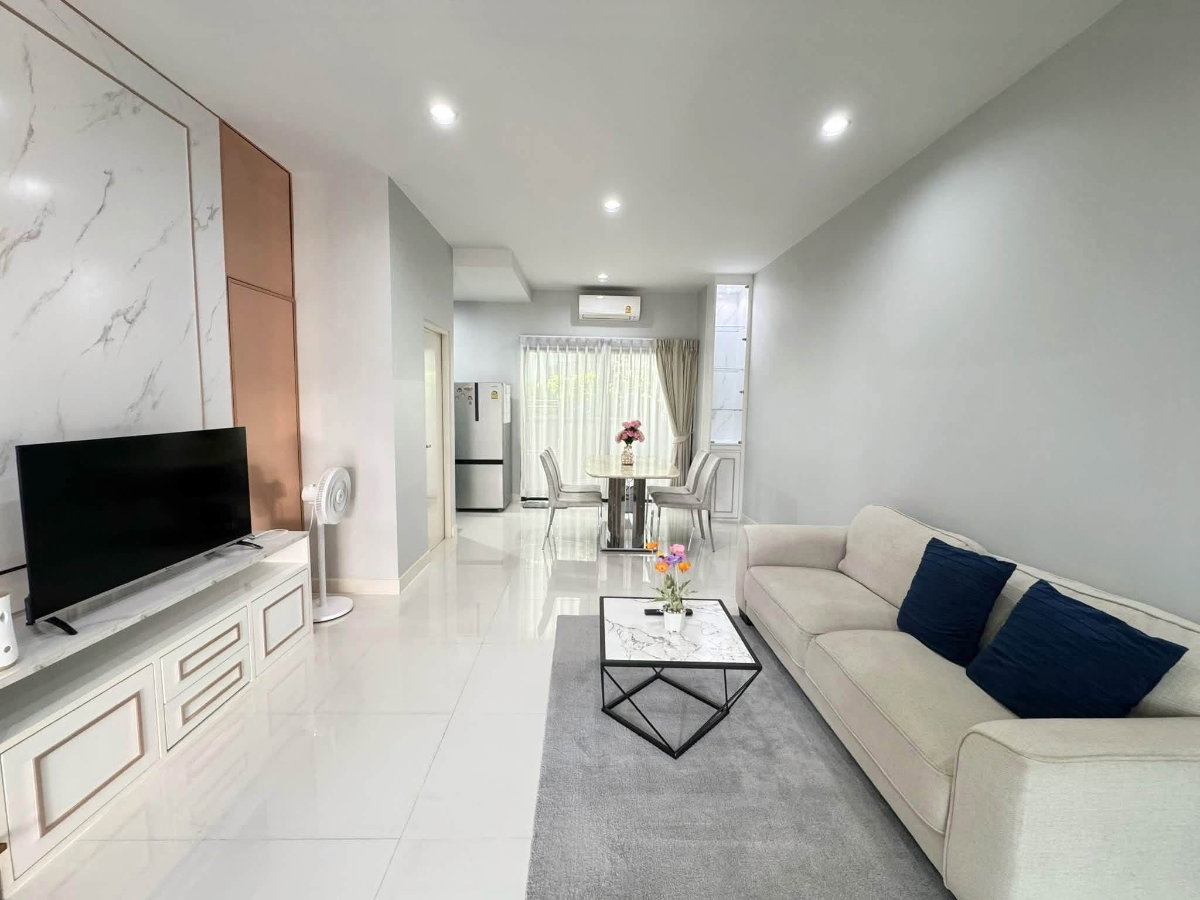 รูป 🏡 ให้เช่าทาวน์โฮม 3ชั้น | บ้านกลางเมือง พระราม 9 – กรุงเทพกรีฑา ✨ - รูปที่ 3/10