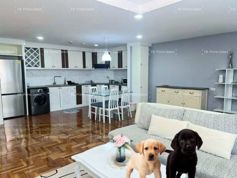 Big Pet-Friendly Condo for Rent BTS Phrom Phong/BTS Thonglor/Rooftop grass zone for pooping/Bathtub/Near Maestro 39