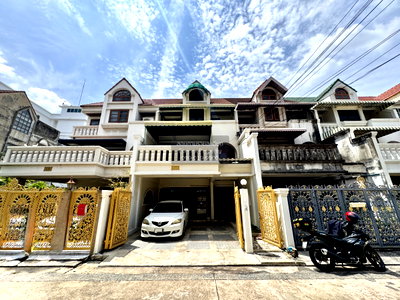 Townhouses for rent Thonburi Vocational College : For Rent Townhouse/Townhome  , Pin Jaran Villa , wide frontage , MRT-Bang Yi Khon , Arun Ammarin , Bangkok Noi , Bangkok , CX-168809 ✅ Live chat with us ADD LINE @connexproperty ✅