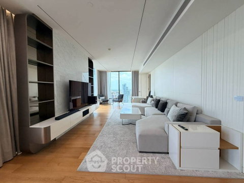 3 ห้องนอน 198 ตร.ม. ที่ Marque Sukhumvit ใกล้ BTS พร้อมพงษ์ 100 ม. (ID 3187217)