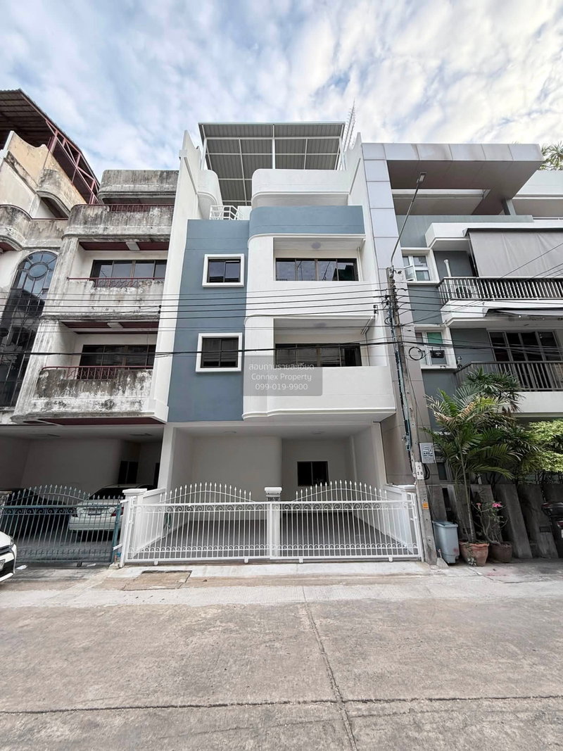ทาวน์โฮมให้เช่า : เช่าทาวน์โฮม 4 ชั้น กรุงธนบุรี 6 รีโนเวทใหม่ บางลำภูล่าง เขต คลองสาน กรุงเทพ CX-167543 ✅ ทักไลน์ @connexproperty ตอบทันที ทีมงานมืออาชีพ ✅
