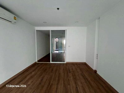 Office for sale Bangkok : OFFICE 38.58 Sq.w. Bang Phlat Bangkok for 3.5M