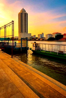 Land for sale Charoen Nakhon Station : FOR SALE : RIVERFRONT LAND NEAR ICON SIAM