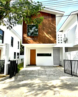 เช่าบ้านเดี่ยว โบ๊ท ลากูน ภูเก็ต : บ้านเดี่ยวให้เช่า 3 ห้องนอน ในโครงการ โมโน ลอฟท์ เฮ้าส์ เกาะแก้ว 6670271