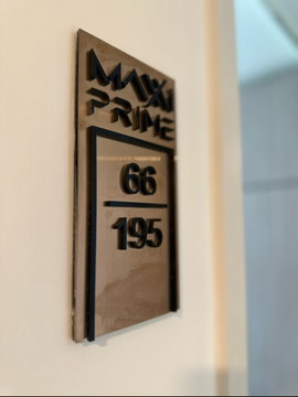 MaxiPrime Ratchada-Sutthisan, a prime location condo near the MRT, with auspicious "Dragon Number" unit, offering the best price in the building.