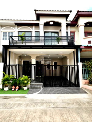 Townhouses for sale : For Sale Townhouse/Townhome  , Siriwan-Chuan Chom Village Bang Kruai - Sai Noi , newly renovated , Bang Bua Thong , Bang Bua Thong , Nonthaburi , CX-168164 ✅ Live chat with us ADD LINE @connexproperty ✅