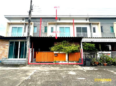 Townhouses for sale Suwannaphum International Airport : TOWN HOUSE 18.2 Sq.w. Prawet Bangkok for 2.4M