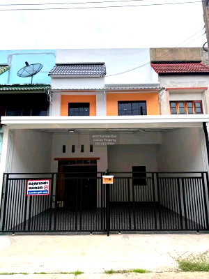 Townhouses for sale Thanyaburi Pathumthani : For Sale Townhouse/Townhome  , Chomfah warangkul Klong 2 , Pracha Thipat , Thanyaburi , Pathum Thani , CX-168182 ✅ Live chat with us ADD LINE @connexproperty ✅