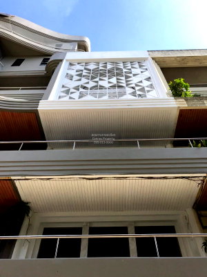 Home office for rent J Avenue Thonglor : For Rent Homeoffice , Park avenue Ekkamai 14 , Khlong Tan Nuea , Watthana , Bangkok , CX-153908 ✅ Live chat with us ADD LINE @connexproperty ✅