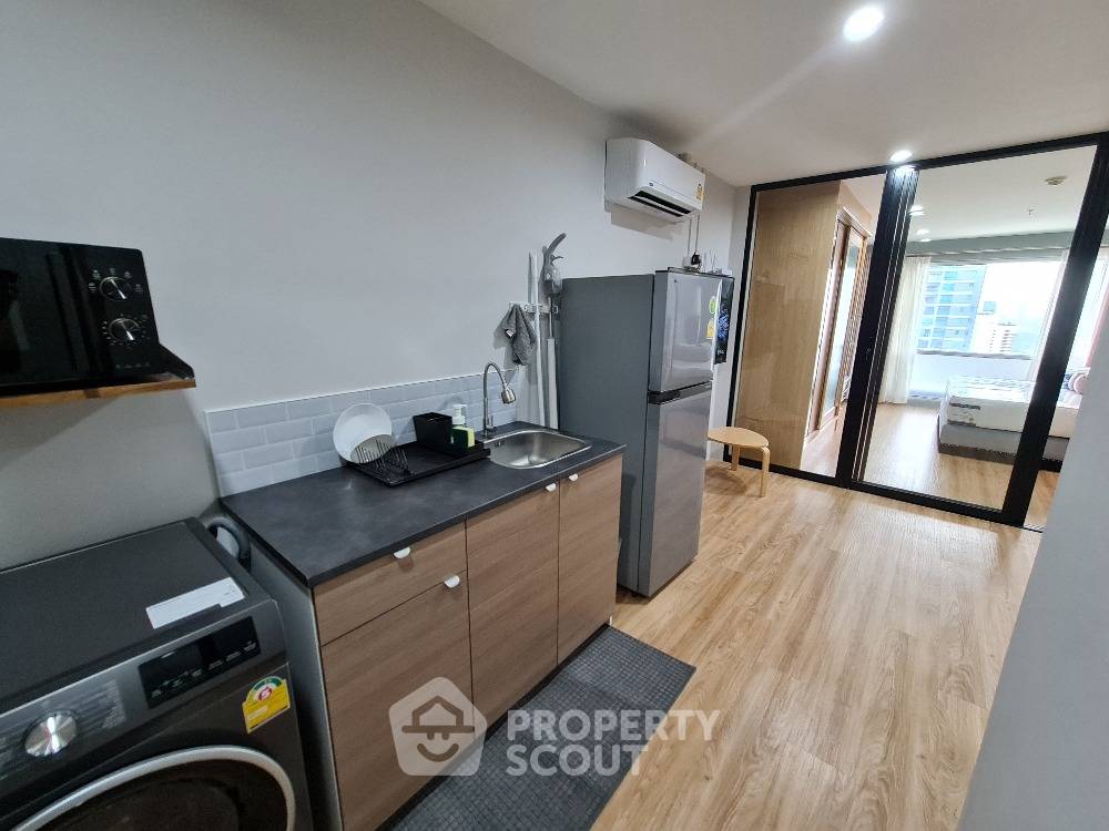 picture Great Value 27th-Floor 1-BR At Sukhumvit Suite Near BTS Nana (ID 1167120) - 5/13