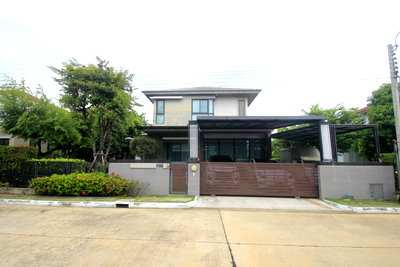 ขายบ้านเดี่ยว : บ้านเดี่ยวมัณฑนาพระราม2 เทียนทะเล ตกแต่ง ต่อเติมแล้ว พร้อมเฟอร์นิเจอร์ แอร์ บ้านพร้อมอยู่ ต้นโครงการ ใกล้เซ็นทรัลพระราม2 ทางด่วนสุขสวัสดิ์ บางพลี 