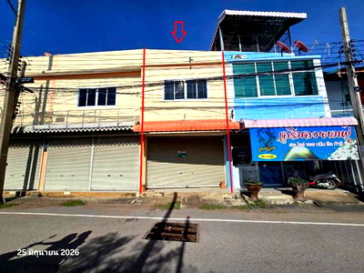 Shophouses for sale Nakhon Sawan : SHOP HOUSE 8 Sq.w. Phaisali Nakhon Sawan for 1.6M