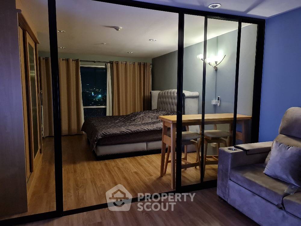 picture Great Value 27th-Floor 1-BR At Sukhumvit Suite Near BTS Nana (ID 1167120) - 10/13