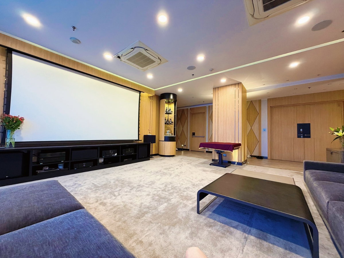 รูป ขายคอนโดมิเนียม Circle Living Prototype พื้นที่ทั้งชั้น 43 ของโครงการ พร้อมวิวเมืองกรุงเทพฯ 412 ตรม ระเบียง 200 ตรม - รูปที่ 30/34