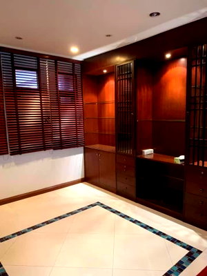 Townhouses for rent Thailand Cultural Centre  : RS7374 4-Story Townhouse for Rent, Villa 49 Sukhumvit, near BTS Phrom Phong