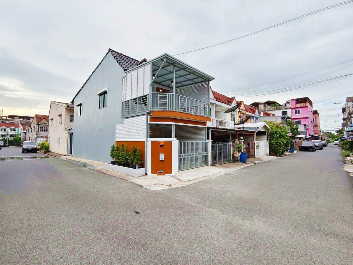 รูป บ้านสวย  หลังมุม มีระเบียงหน้าบ้าน #หมู่บ้าน ป.ผาสุข นิเวศน์ บางบัวทอง ใกล้เซ็นทรัล เวสเกต - รูปที่ 2/23