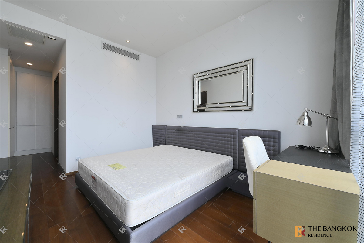 picture Quattro by Sansiri Room available, great price - 5/10