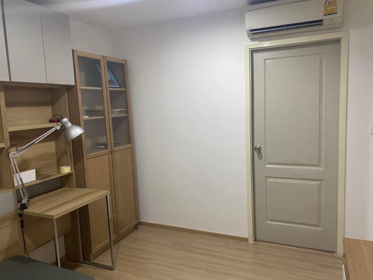 picture B-Loft Sukhumvit115 - 7/11