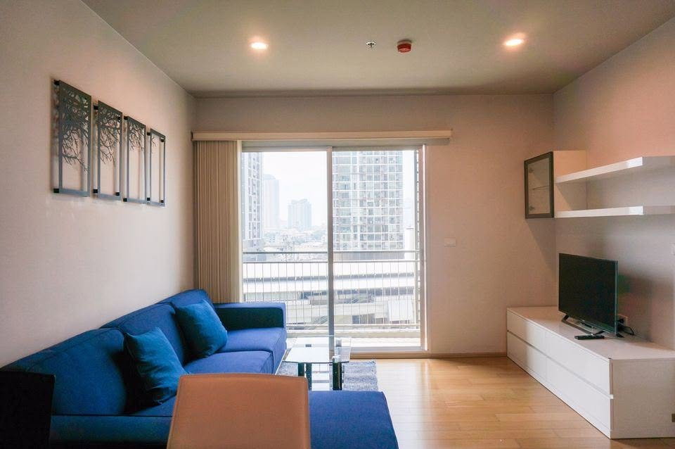 RS7381 ให้เช่า Hive Sathorn คอนโดรีโนเวตใหม่ ห้องกว้าง วิวเมือง ใกล้ BTS กรุงธนบุรี 