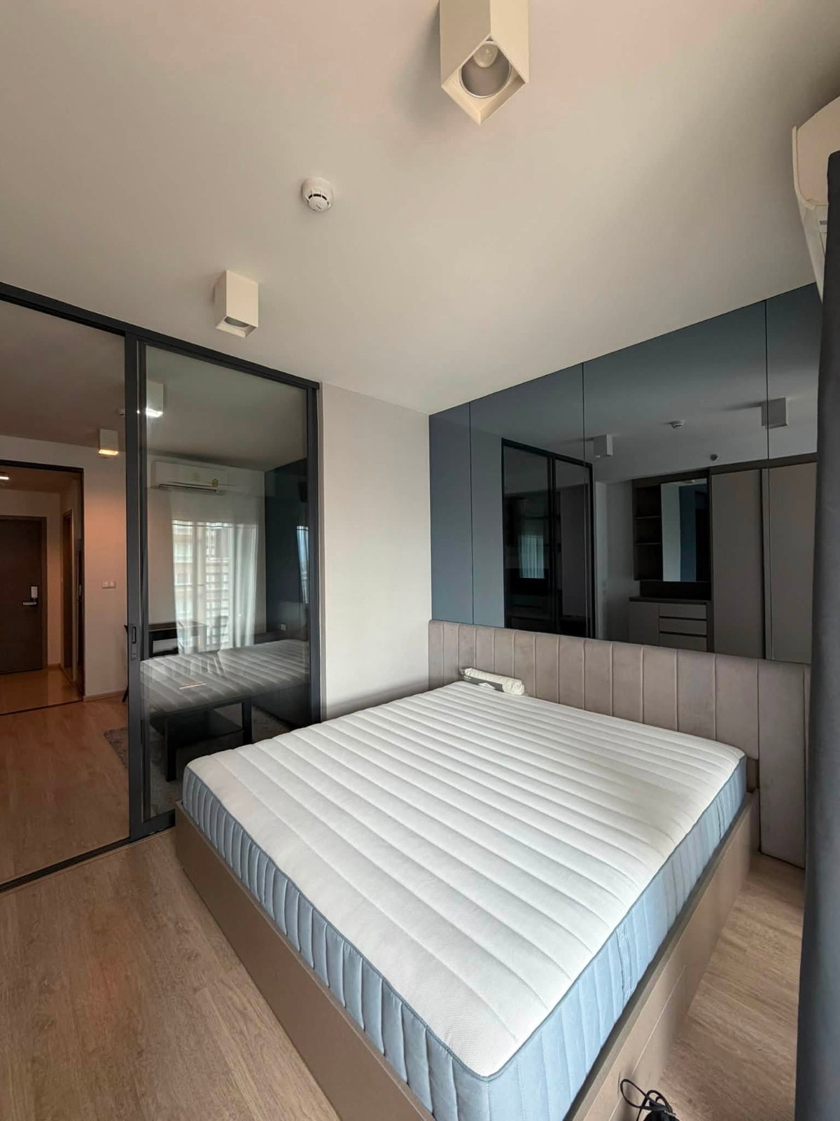 ให้เช่า Ideo Sathorn – Wongwian Yai