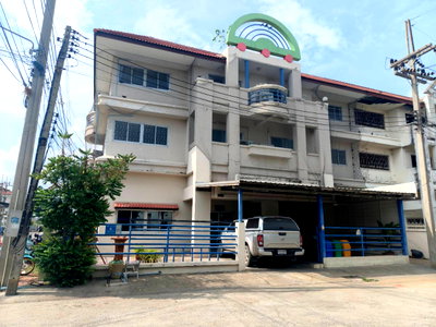 ขายโรงงาน : ขายโกดังพร้อมออฟฟิศ บนที่ดิน 236 ตร.ว. ใน Factory Land วังน้อย เพียง 9 ล้าน