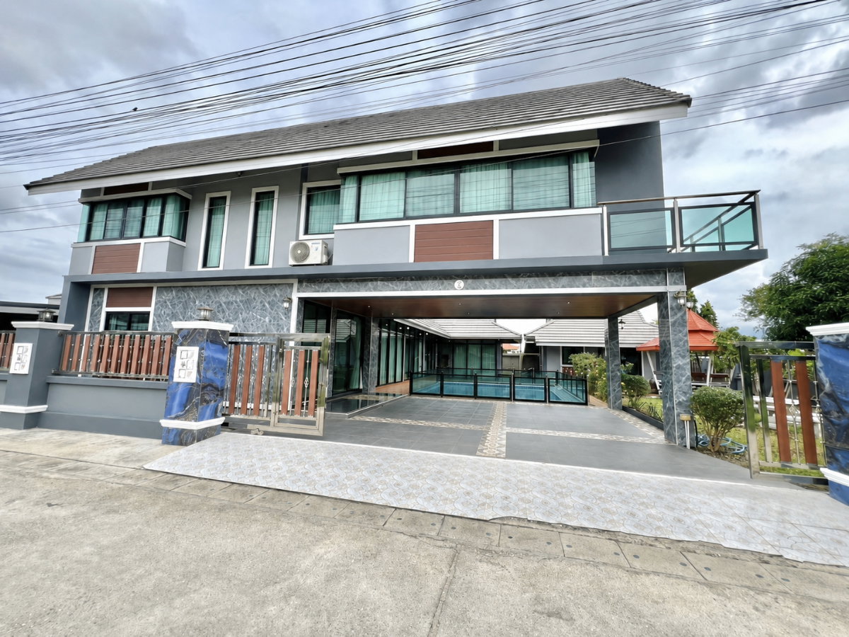 🏡✨ ขายพูลวิลล่า 2 ชั้น พร้อมสระว่ายน้ำส่วนตัว ใกล้โรงเรียนนานาชาติลานนา ✨🏡 CHD101857