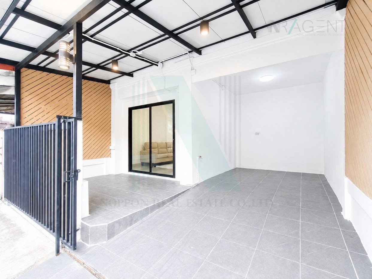 รูป 📌 ขายทาวน์เฮาส์ โครงการ บ้านพฤกษา 33 บางบัวทอง 2 ชั้น 3 ห้องนอน 2 ห้องน้ำ - รูปที่ 2/8