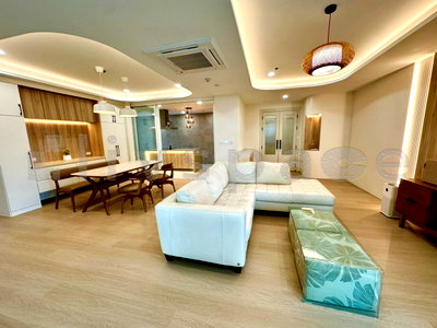 Condos for rent : ▚ L07C08ツ FOR RENT: Nusasiri Grand Condo 3 Bed 3 Bath 167.44sqm Newly Renovated High Floor Direct BTS Ekkamai Access✨