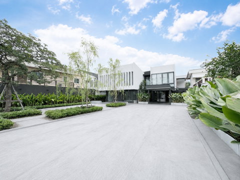 Detached House for Sale in Sukhumvit 71 | Pridi Banomyong 26 | Phra Khanong–Ekkamai Area