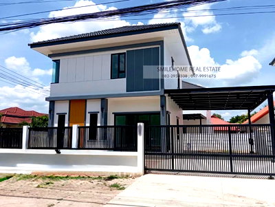 บ้านเดี่ยวให้เช่า : **ด่วน** ปล่อยเช่าบ้านเดี่ยว  2ชั้น 3ห้องนอน 3ห้องน้ำ ขอดรถได้ 2-40คัน ห้องสวย  เฟอร์นิเจอร์ครบ