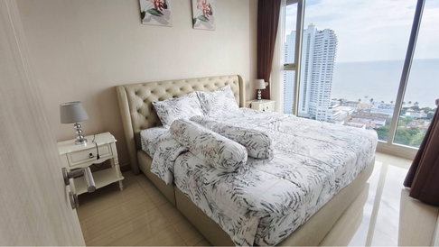 Condo for Rent Jomtien • 35 sq.m. • 28th Floor Sea & City View