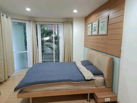 The Bangkok Sab Condominium | ใกล้ MRT สามย่าน จุฬา สยาม