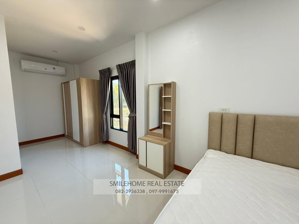 รูป **ด่วน** ปล่อยเช่าบ้านเดี่ยว  2ชั้น 3ห้องนอน 3ห้องน้ำ ขอดรถได้ 2-40คัน ห้องสวย  เฟอร์นิเจอร์ครบ - รูปที่ 6/15