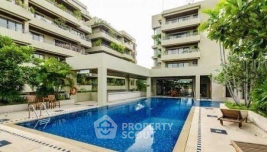 รูปภาพ 3-BR Supreme Ville Condominium Near MRT Khlong Toei (ID 1441324)