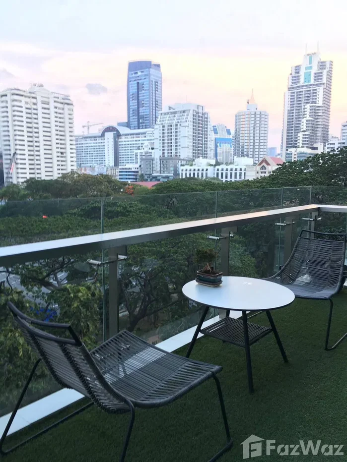 รูป คอนโดให้เช่า 2 ห้องนอน ในโครงการ เดอะ รูม สุขุมวิท 21 5719569 - รูปที่ 2/12