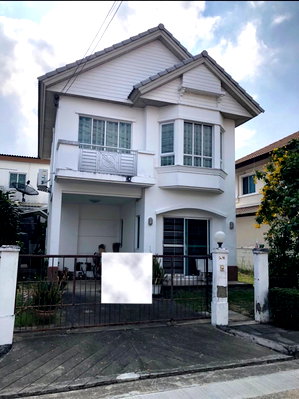 บ้านเดี่ยว ม.เอเชียอาคเนย์ : 🏠 ขาย บ้านแฝด หมู่บ้านชวนชื่น เพชรเกษม 81 (เฟส 2) แปลงสวย ทำเลเงียบสงบ ไม่มีรถจอดขวางหน้าบ้าน✅ เดินทางสะดวกเข้า-ออกได้หลายเส้นทาง