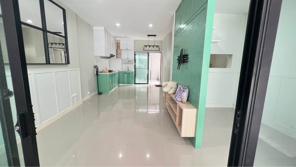 รูป R3130 ให้เช่าทาวน์โฮม 3 ชั้น บ้านนลินอเวนิว 5 รามอินทรา-มีนบุรี (ว่างค่ะ) - รูปที่ 4/18