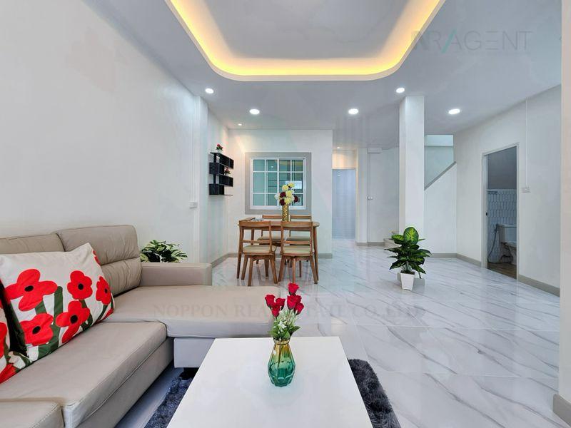 รูป 📌 ขายทาวน์เฮาส์ โครงการ บ้านบัวทอง 4 2 ชั้น 4 ห้องนอน 2 ห้องน้ำ - รูปที่ 2/8