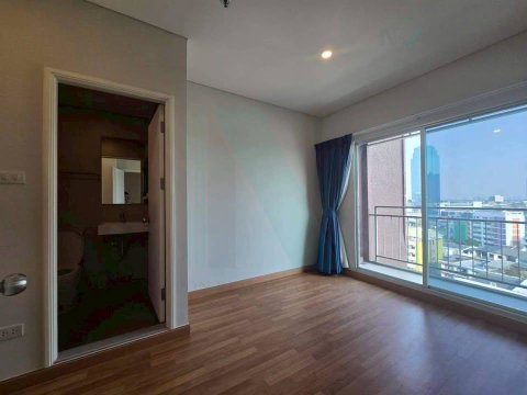 📌 For Sell Condo LUMPINI PLACE RATCHADA - SATHU Building 1, Floor 11,1 bed room, Room size 28 sqm
