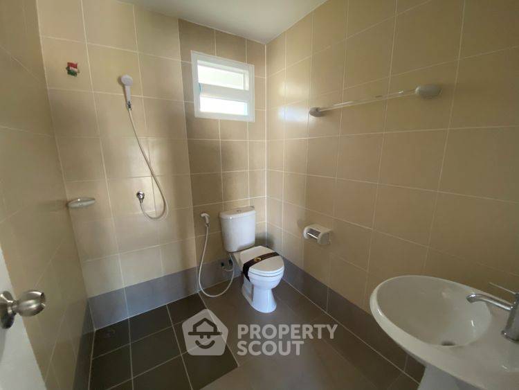 รูป บ้าน 3 ห้องนอน กาญจน์กนกวิลล์ 15 หนองผึ้ง เชียงใหม่ (ID 3185963) - รูปที่ 12/13