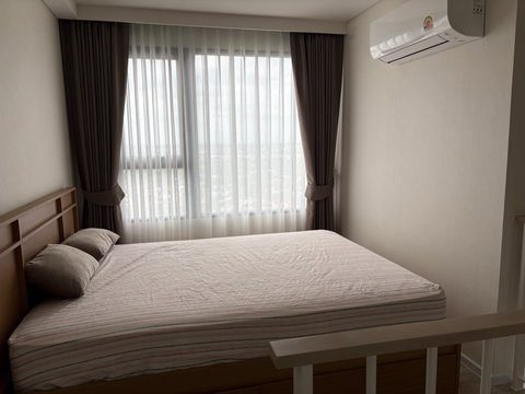 Condo landmark @grand-station for rent